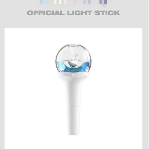 NMIXX - LIGHTSTICK - Image 2