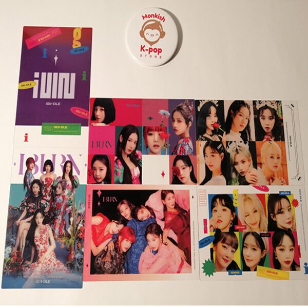 (G)I-DLE – TRANSPARENT POSTCARD