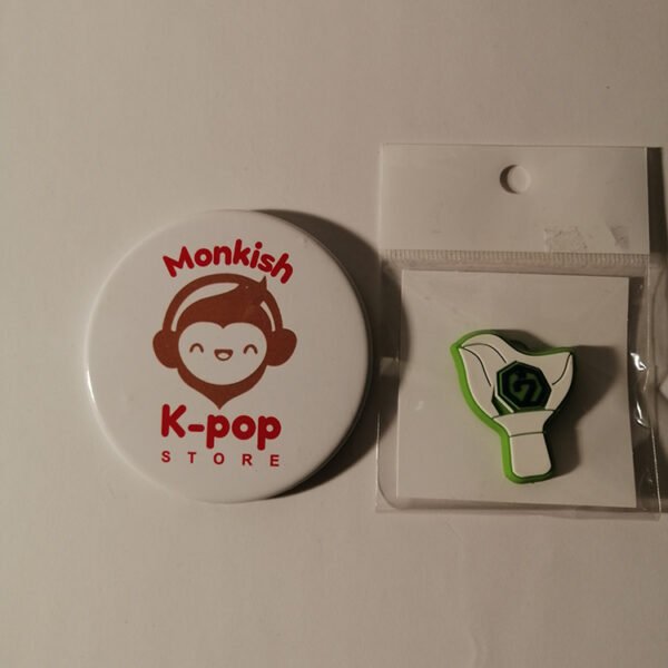 GOT7 - SILICON BADGE