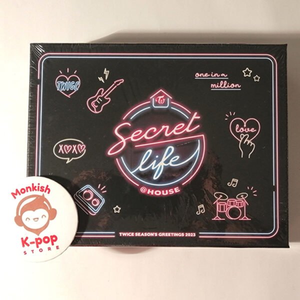 TWICE - 2023 SEASONS' GREETINGS