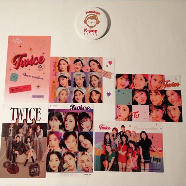 TWICE – TRANSPARENT POSTCARD