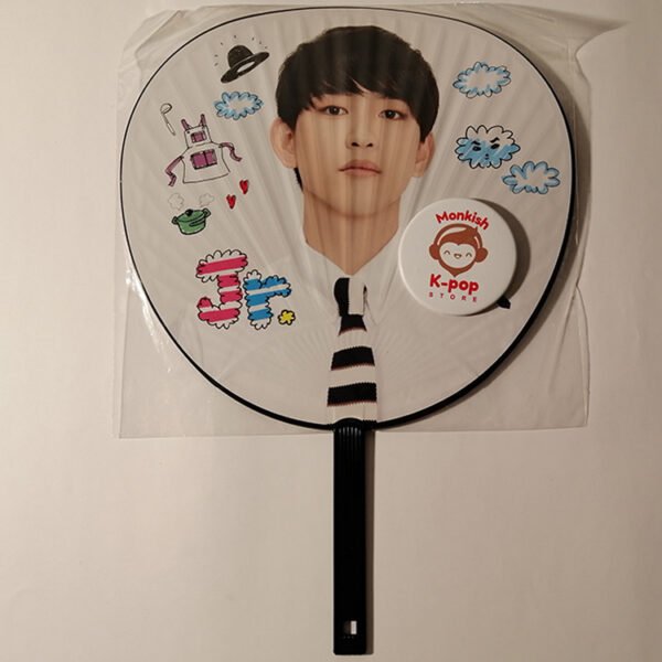 GOT 7 PICKET JINYOUNG AROUND THE WORLD