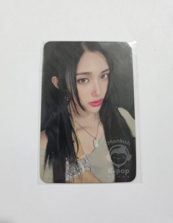 PHOTOCARD EVERGLOW - AISHA - Image 2
