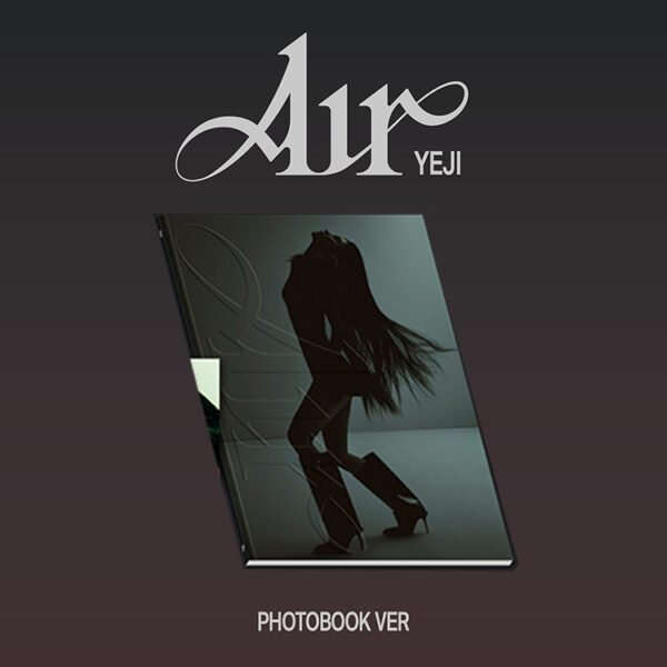 ITZY YEJI - AIR - PHOTOBOOK - Image 2