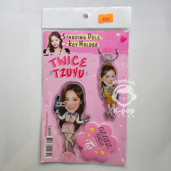 TWICE - STANDING DOLL & KEY HOLDER - Image 3