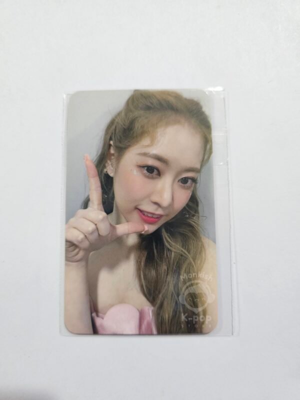PHOTOCARD CHERRY BULLET - BORA - Image 2