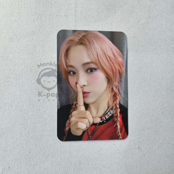 ITZY RYUJIN – PHOTOCARDS OFICIALES - Image 2