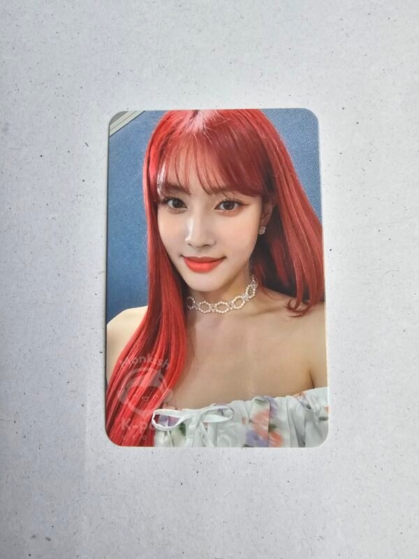 STAYC YOON - PHOTOCARDS OFICIALES - Image 4