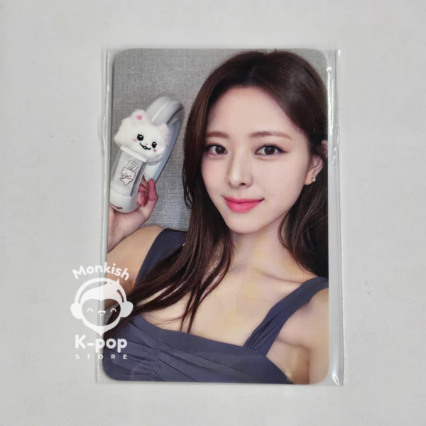 ITZY YUNA – PHOTOCARDS OFICIALES - Image 2