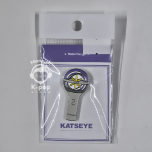 KATSEYE - METAL BADGE